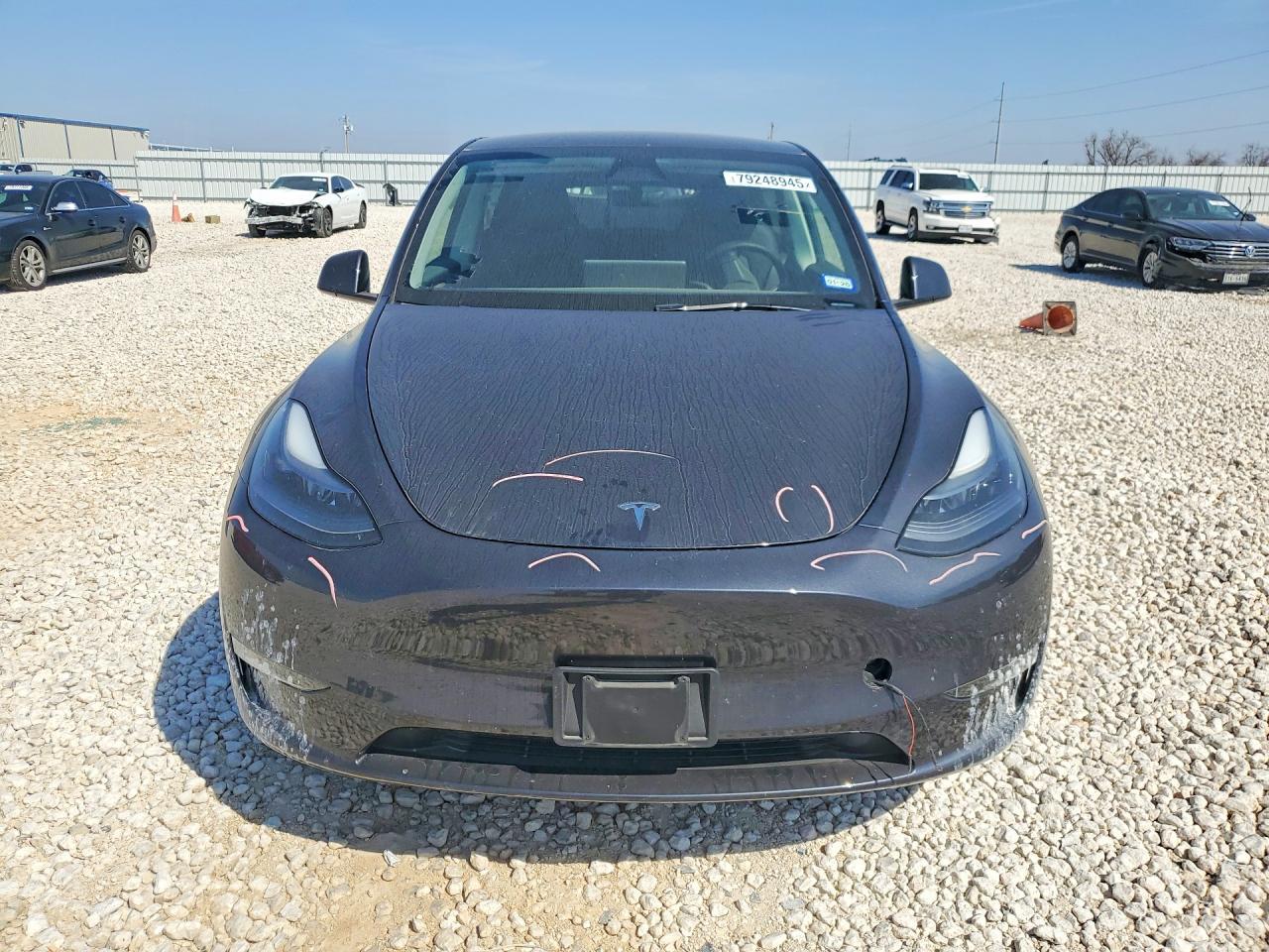 2024 Tesla Model Y - Image 5