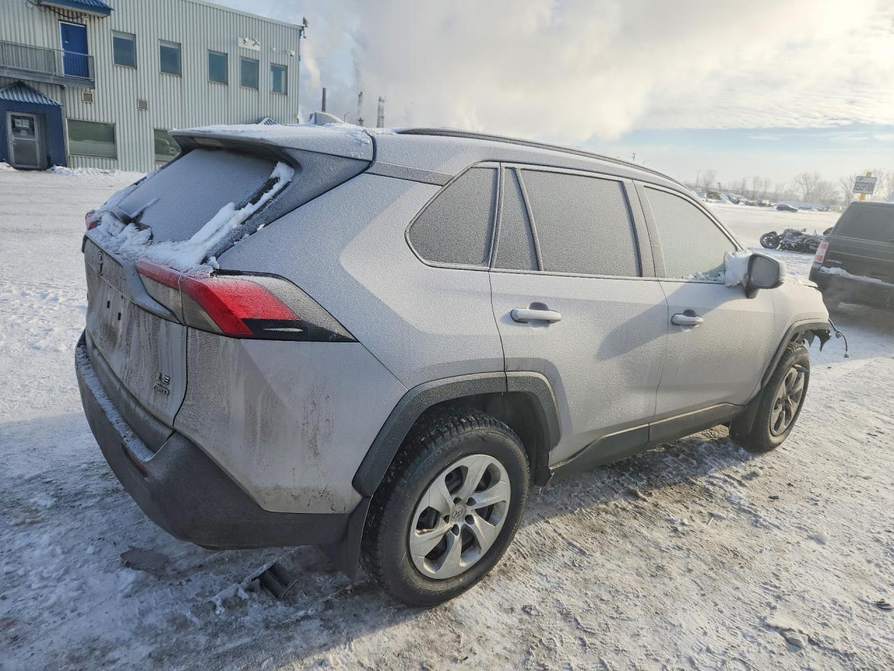 2021 Toyota Rav4 Le - Image 3