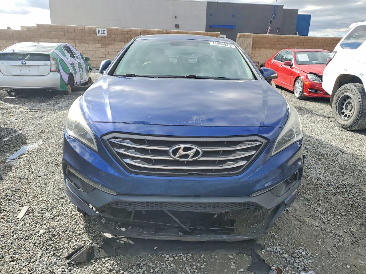 2017 Hyundai Sonata Sport - Image 5