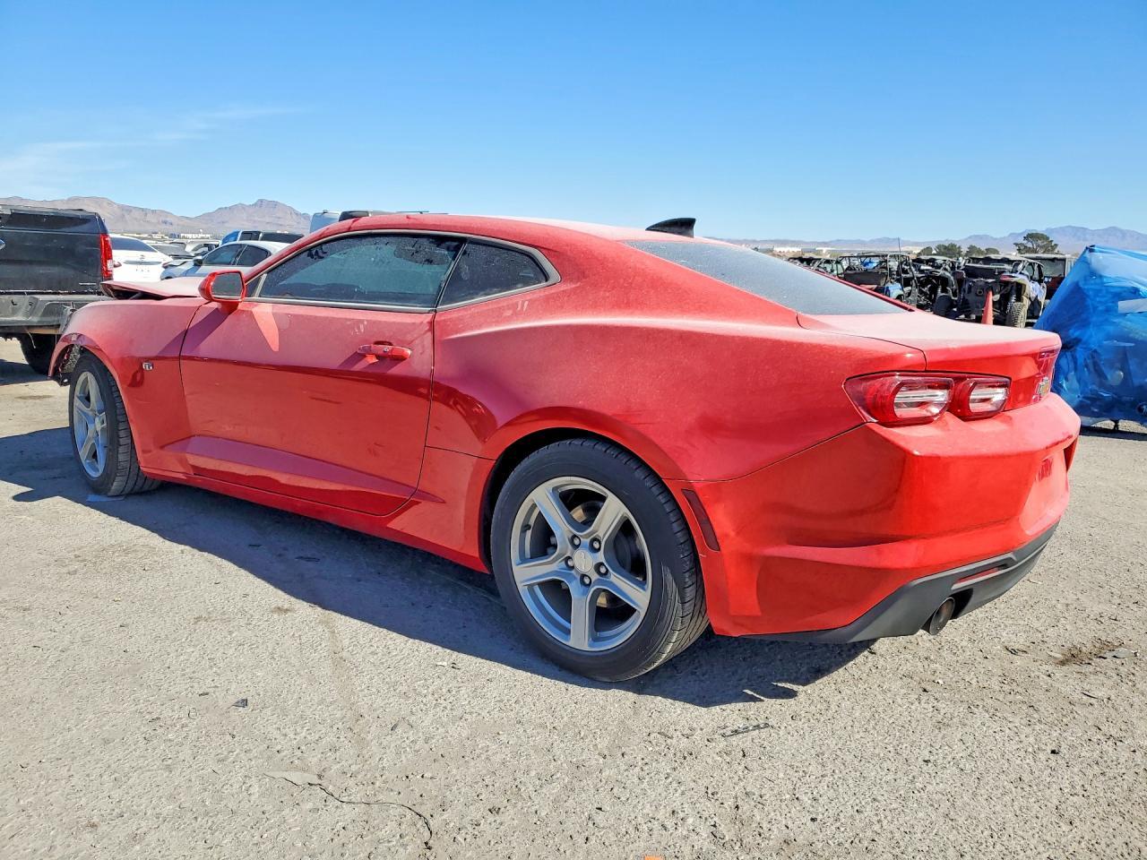 2023 Chevrolet Camaro Ls - Фото 2