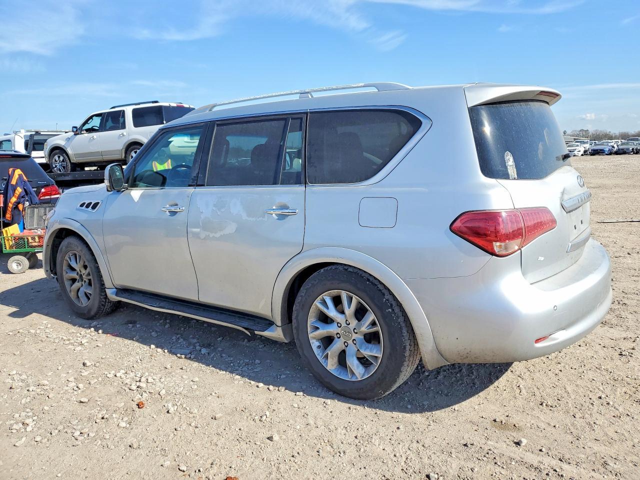 2011 Infiniti Qx56 - Фото 2