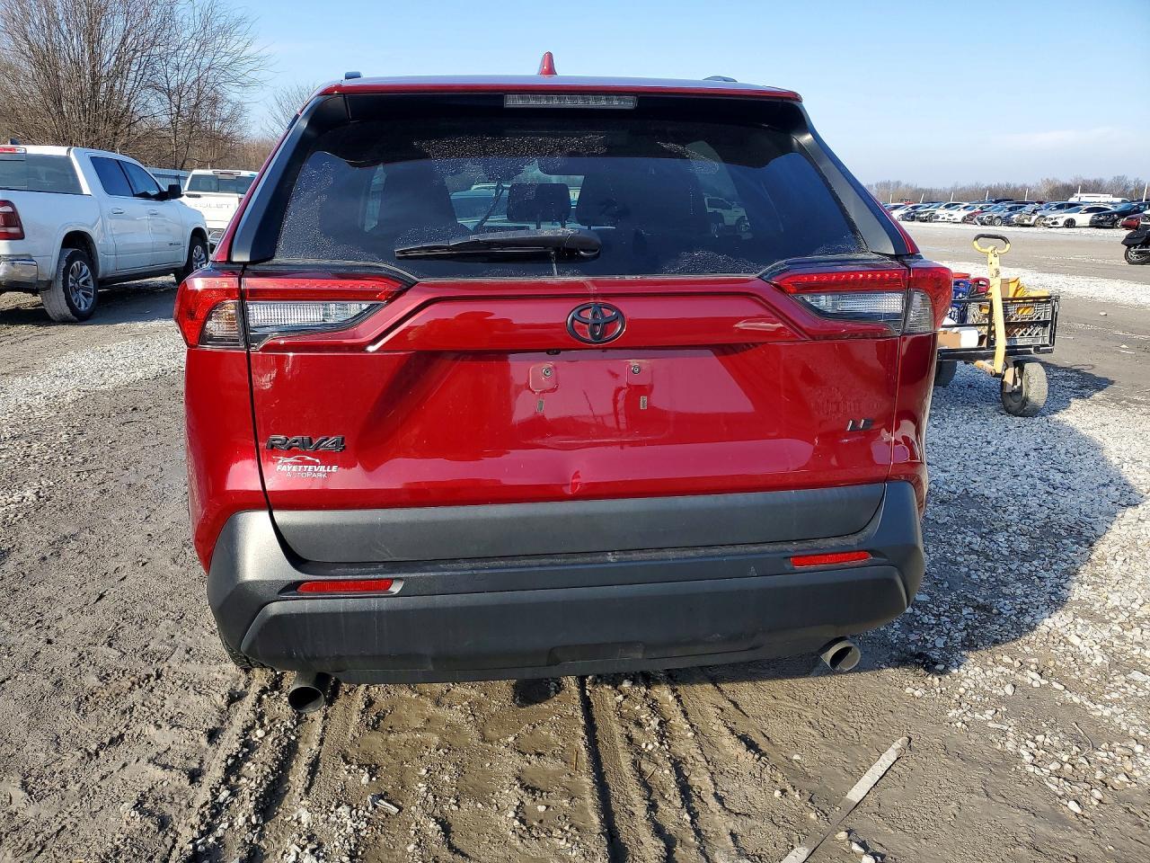 2021 Toyota Rav4 Le - Image 6