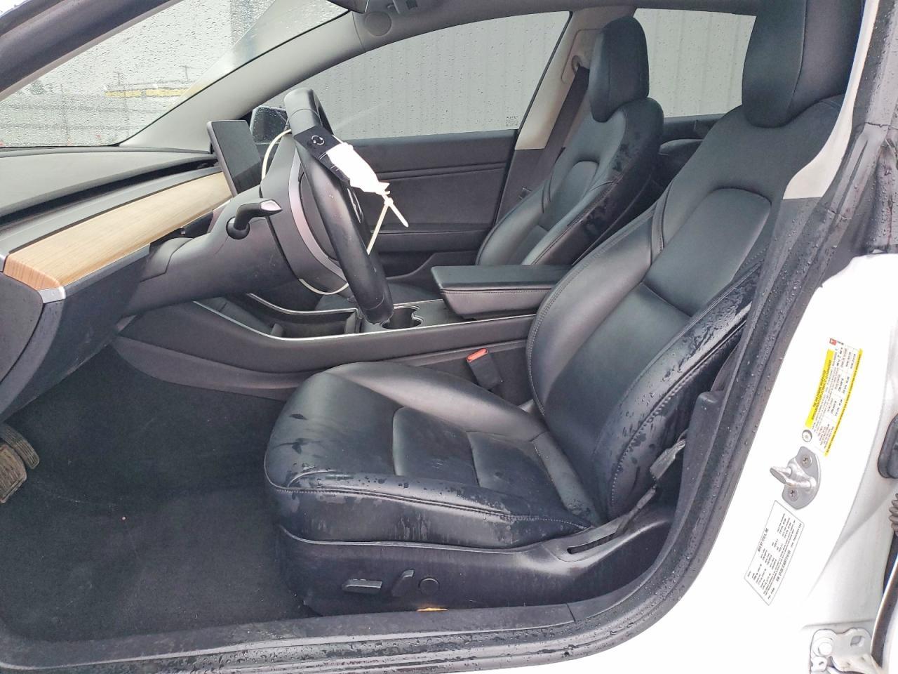 2019 Tesla Model 3 - Фото 7