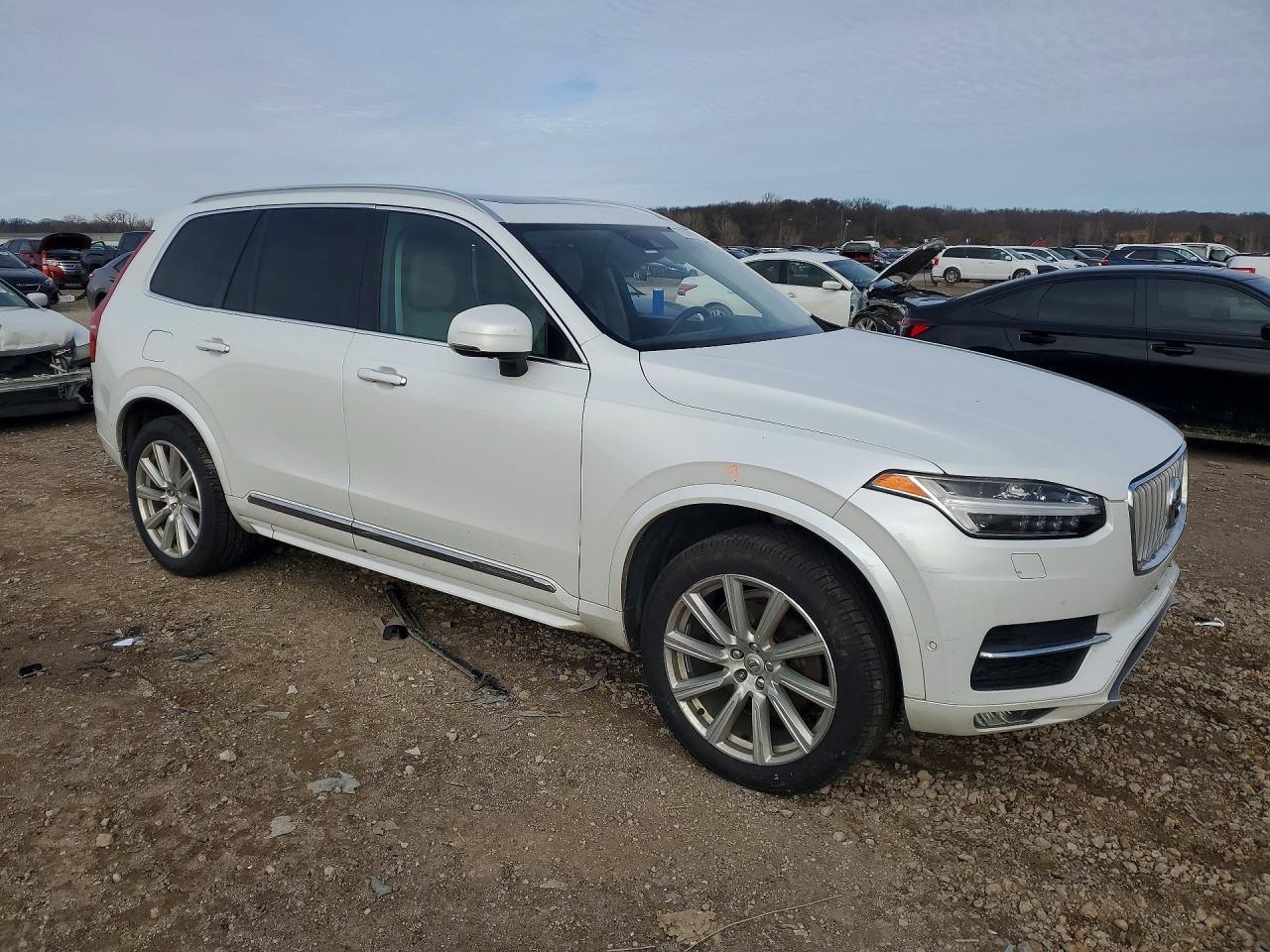 2017 Volvo Xc90 T6 - Фото 4