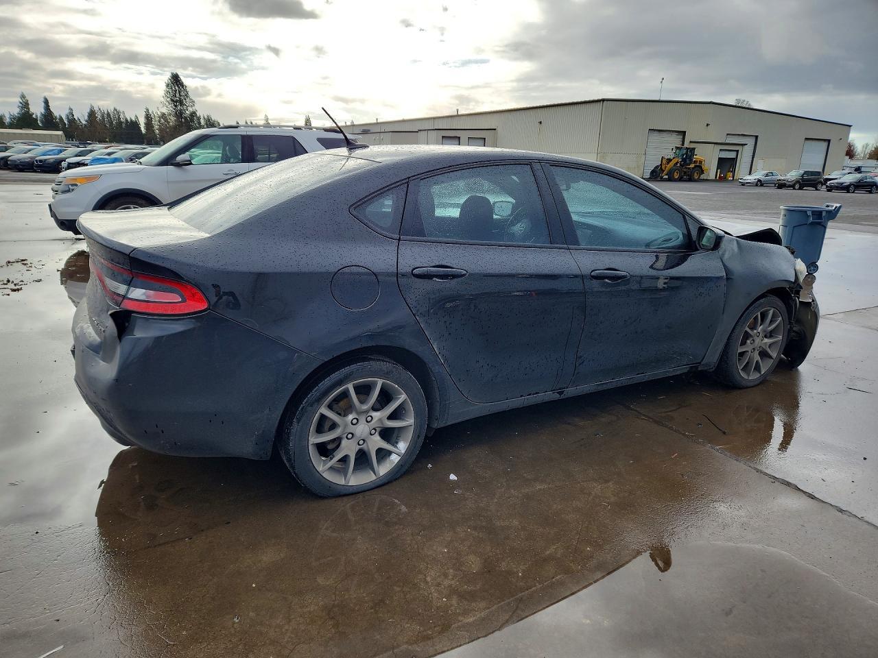 2015 Dodge Dart Sxt - Image 3