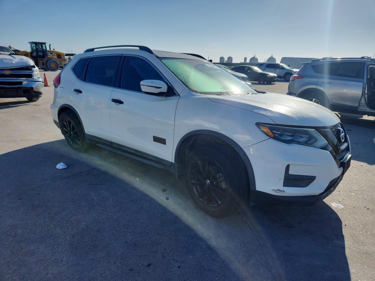 2017 Nissan Rogue S - Фото 4