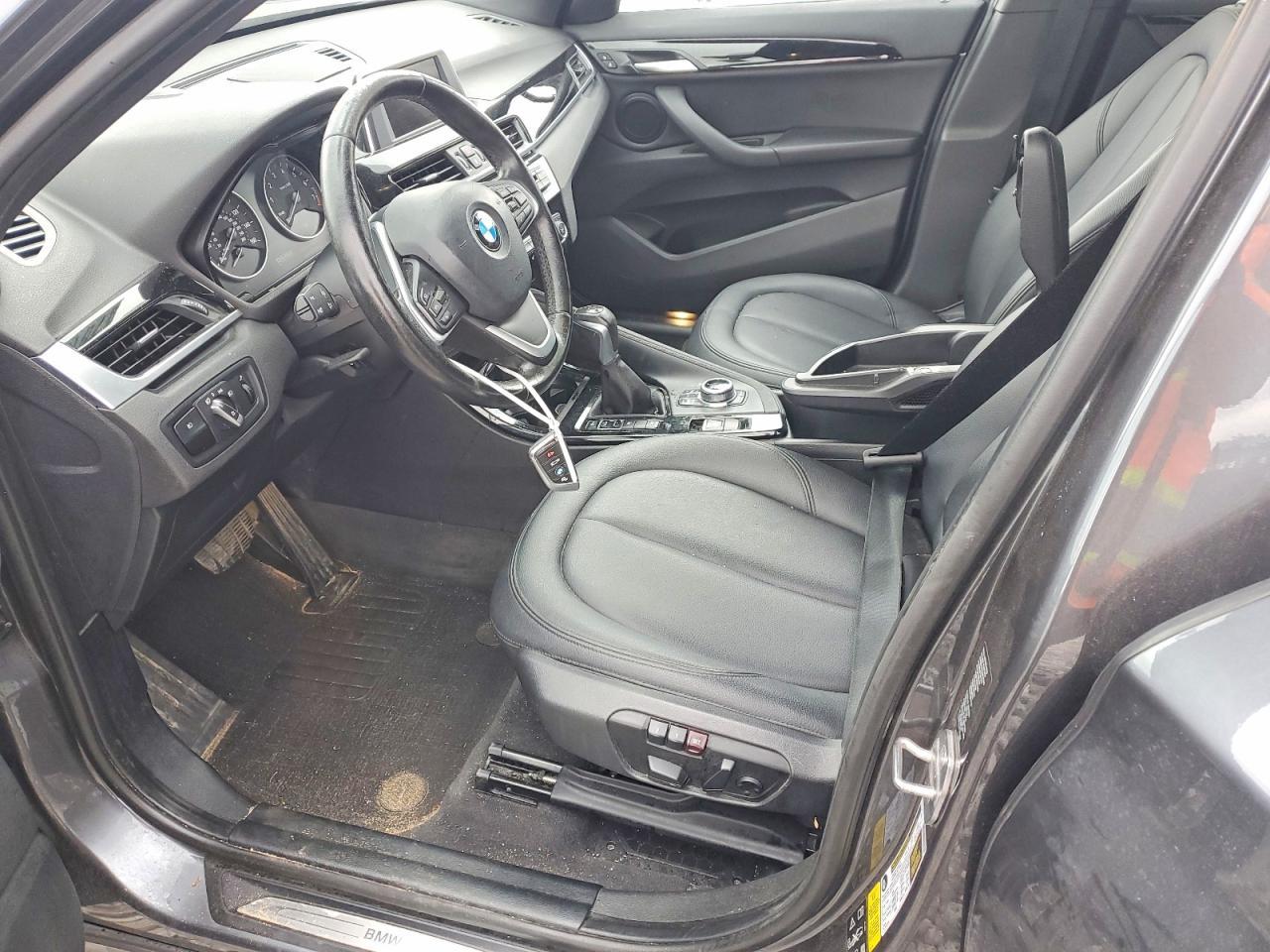 2016 BMW X1 - Фото 7