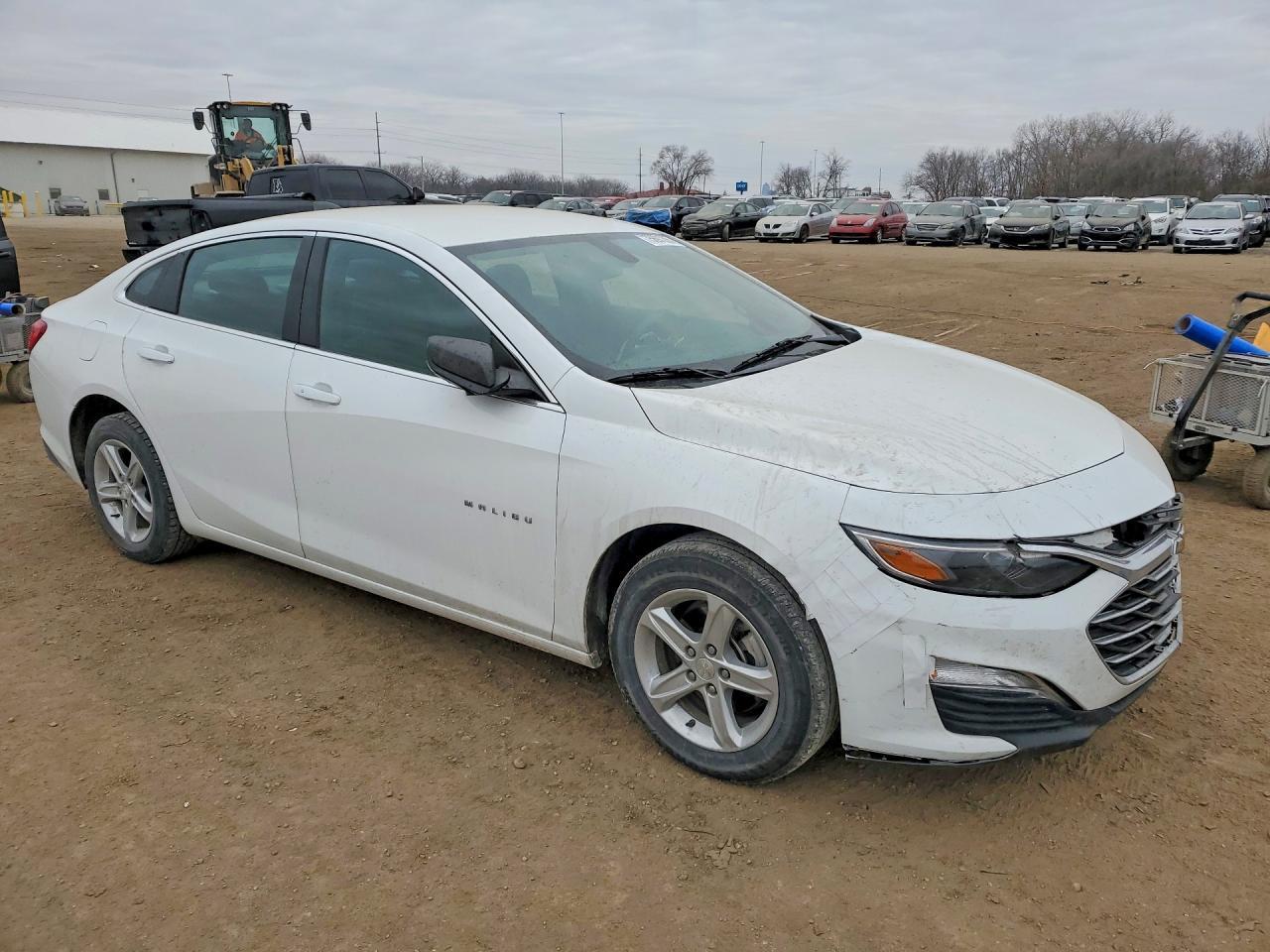 2020 Chevrolet Malibu Ls - Image 4
