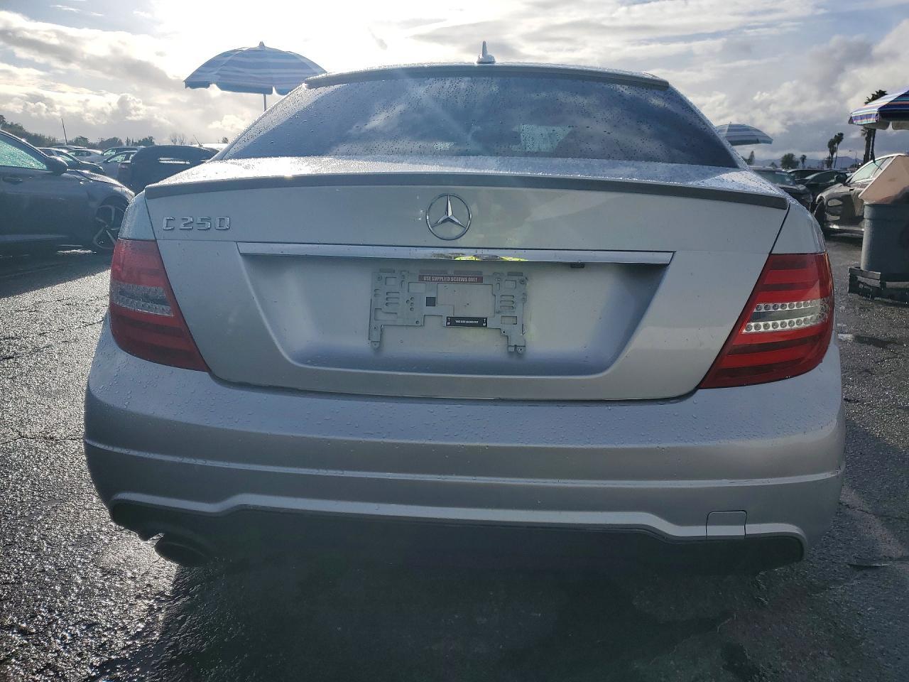 2014 Mercedes-Benz C 250 - Фото 6
