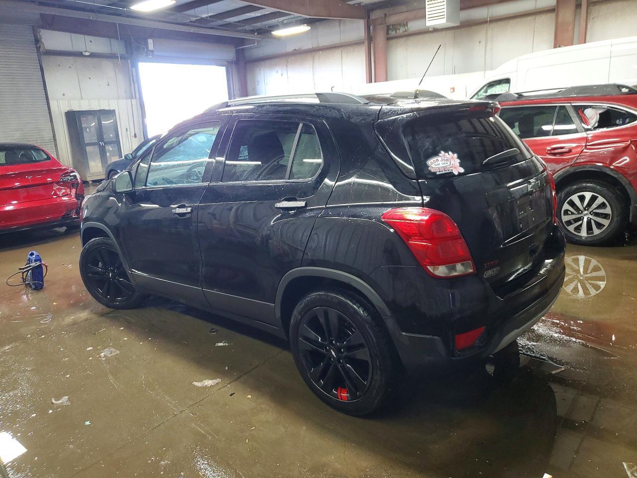 2019 Chevrolet Trax 1Lt - Image 2