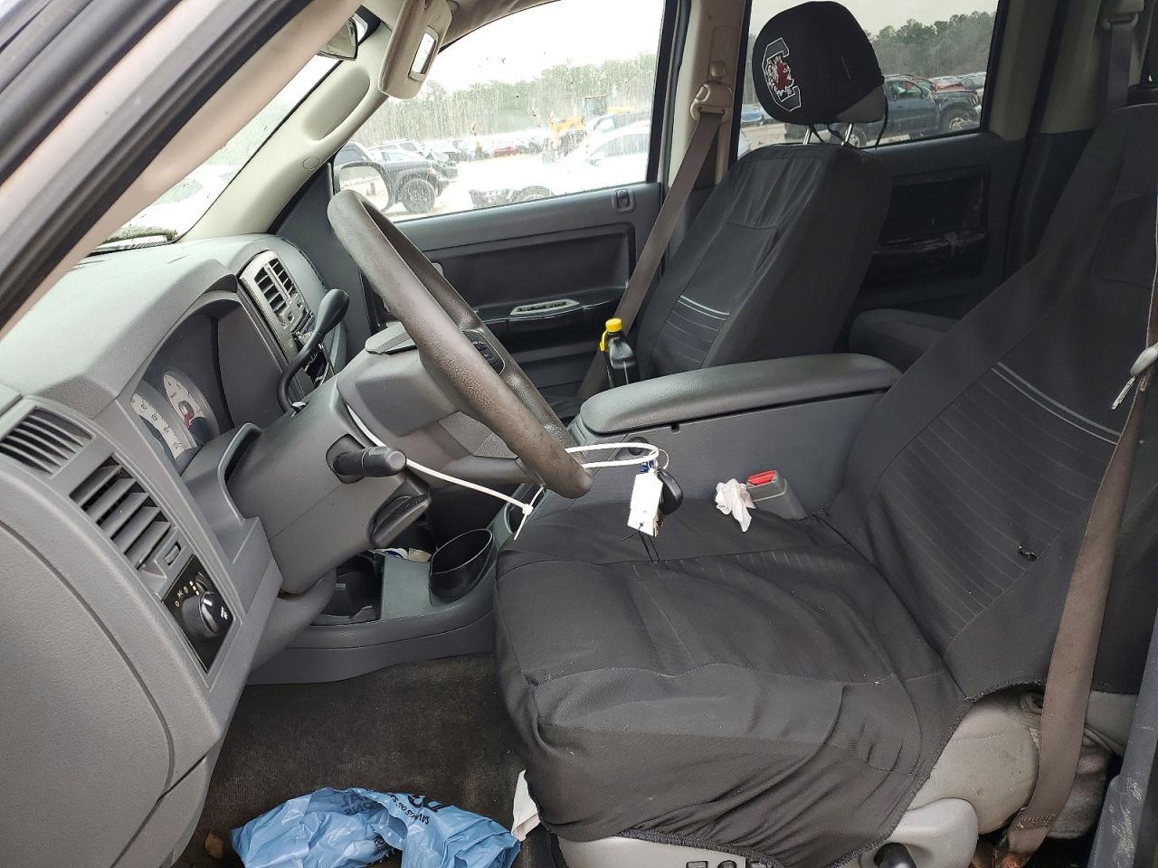 2005 Dodge Dakota Quad Slt - Image 7