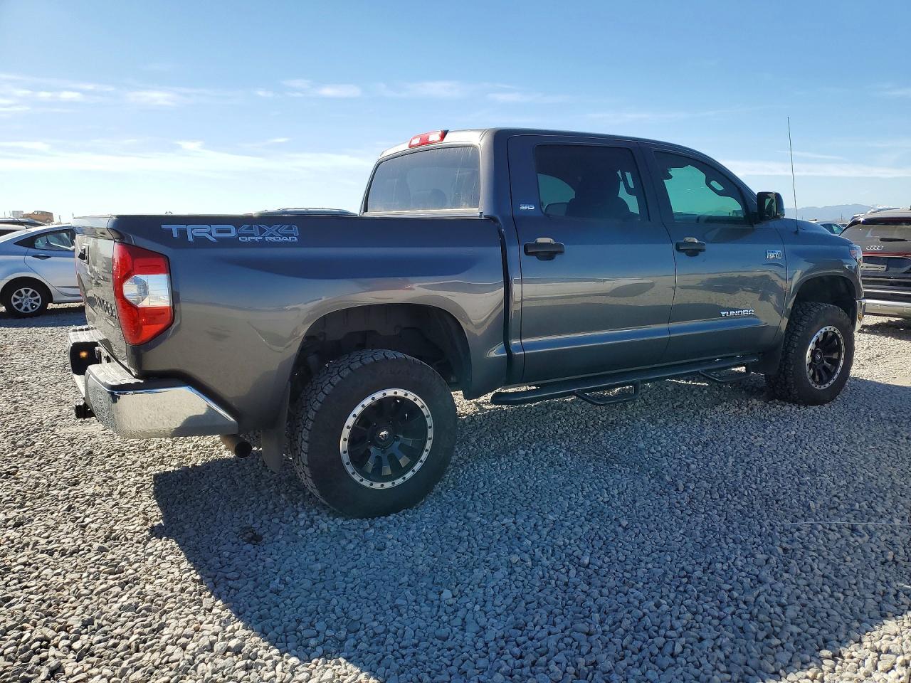 2019 Toyota Tundra Crewmax Sr5 - Фото 3