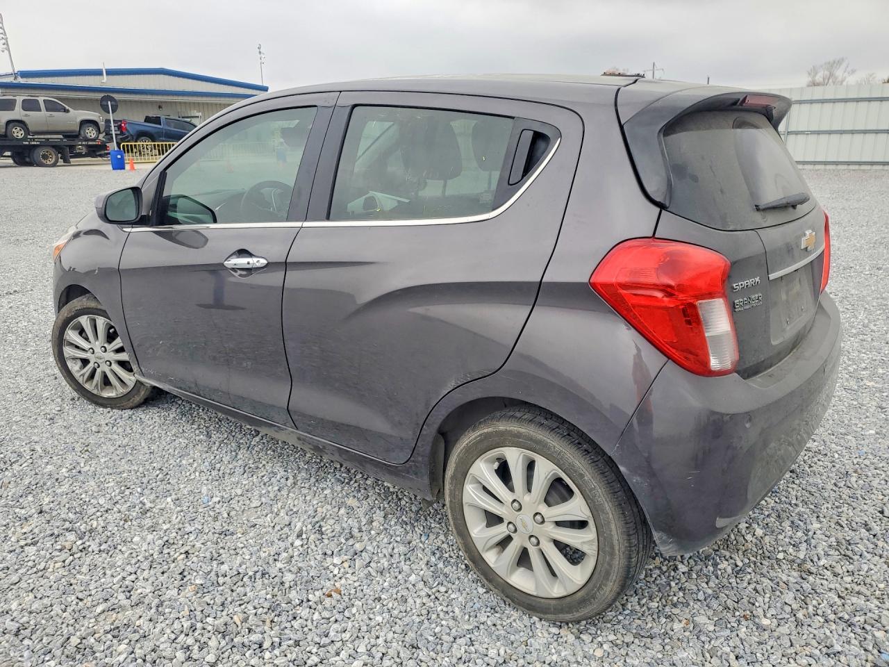 2016 Chevrolet Spark 2Lt - Фото 2