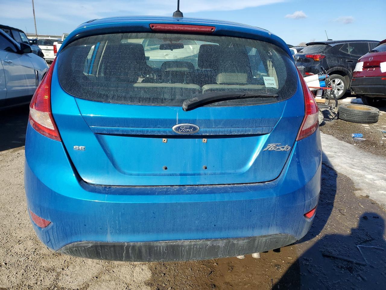 2012 Ford Fiesta Se - Фото 6