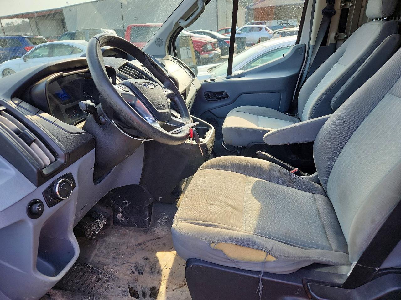2018 Ford Transit T-150 Cargo ** R & D * Pri Fleet ** - Image 7