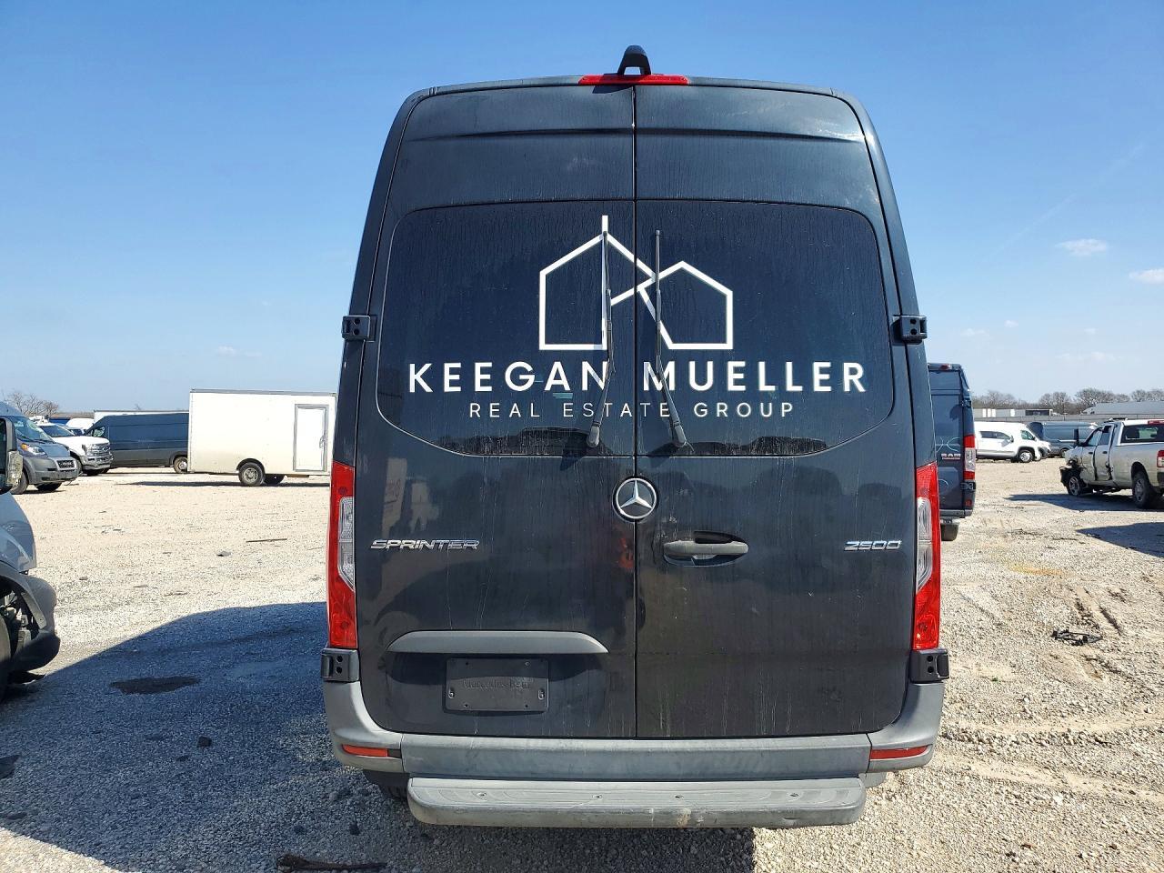 2019 Mercedes-Benz Sprinter 2500 - Фото 6