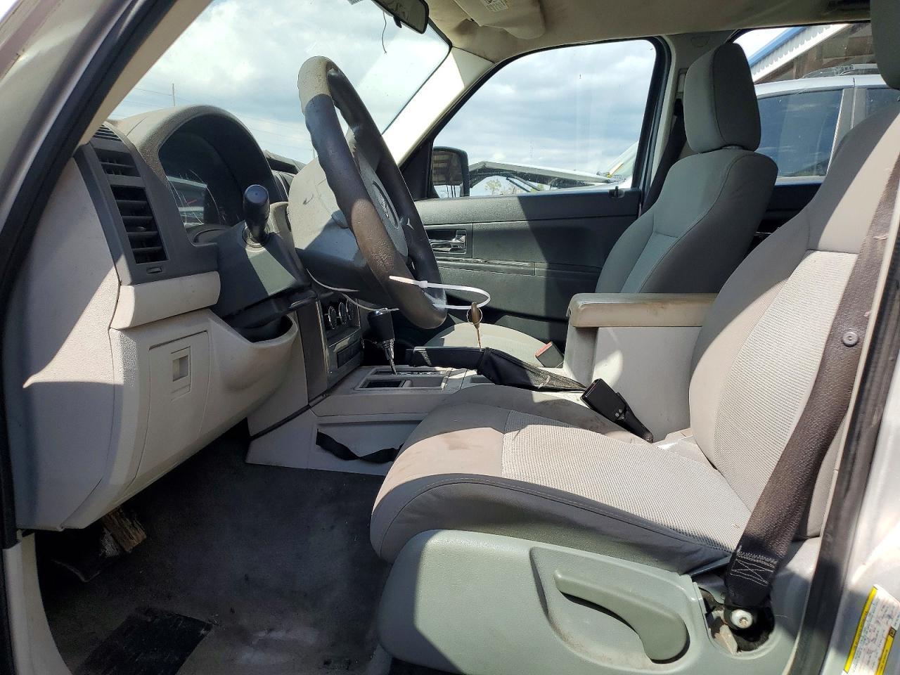 2008 Jeep Liberty Sport - Image 7