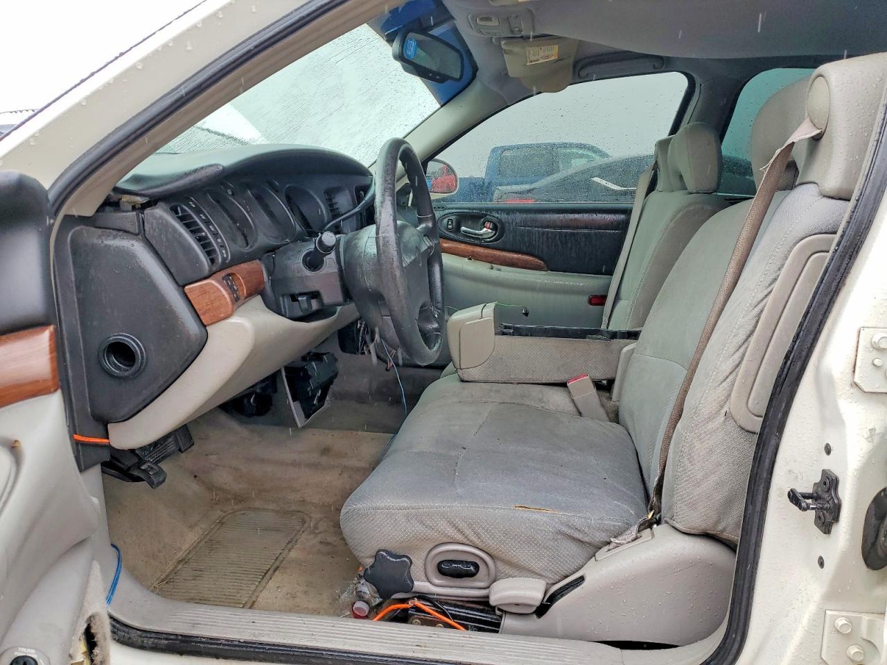 2004 Buick Lesabre Custom - Image 7