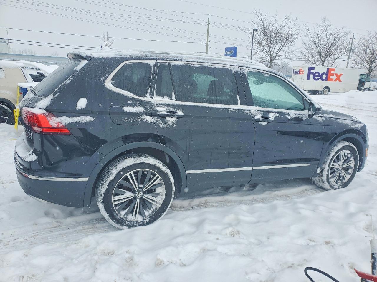 2018 Volkswagen Tiguan Sel Premium - Image 3