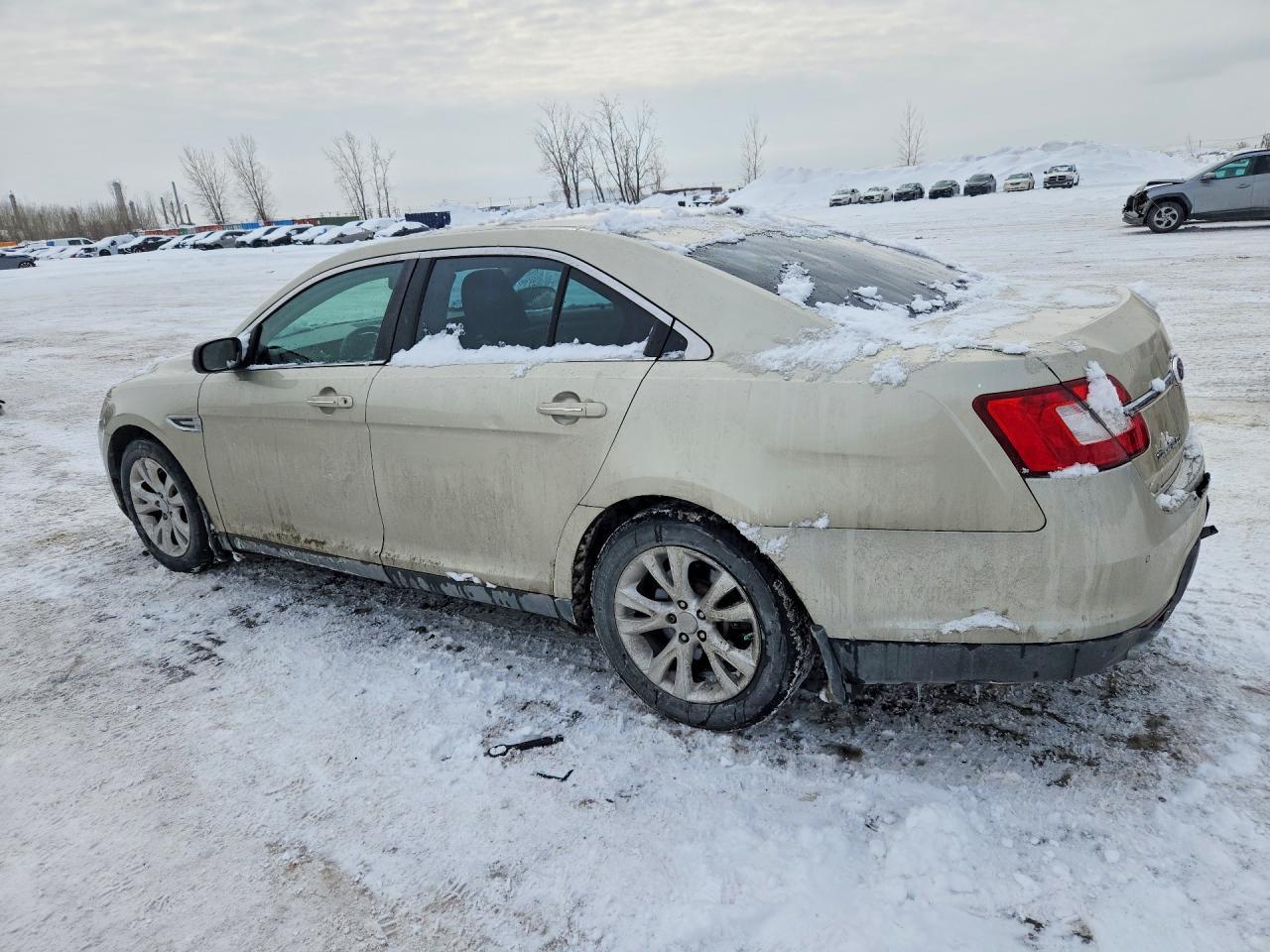 2011 Ford Taurus Sel - Image 2