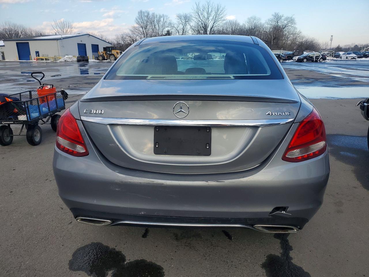 2015 Mercedes-Benz C 300 4Matic - Фото 6