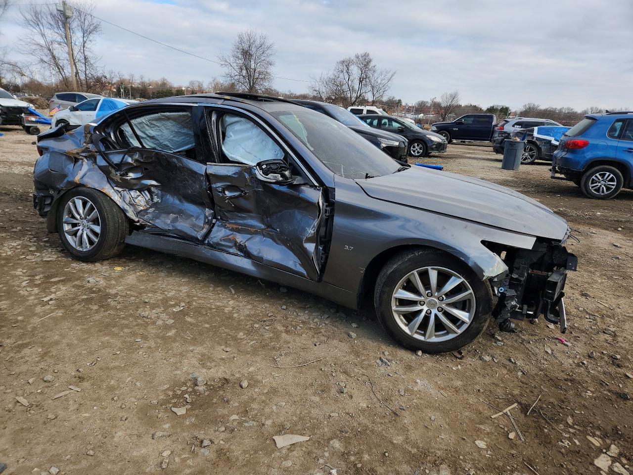 2015 Infiniti Q50 Base - Фото 4