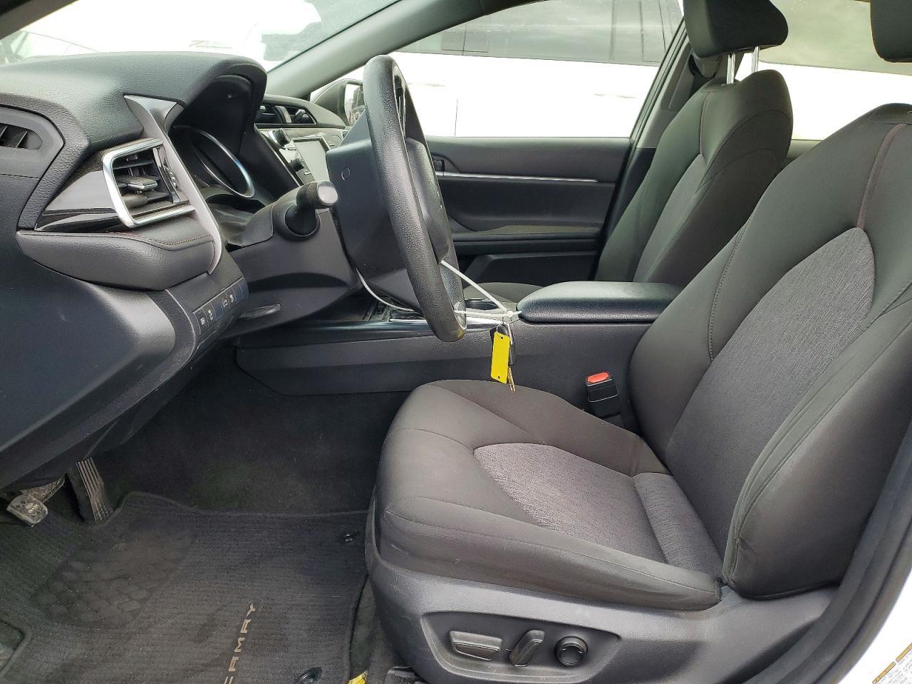 2018 Toyota Camry L - Image 7
