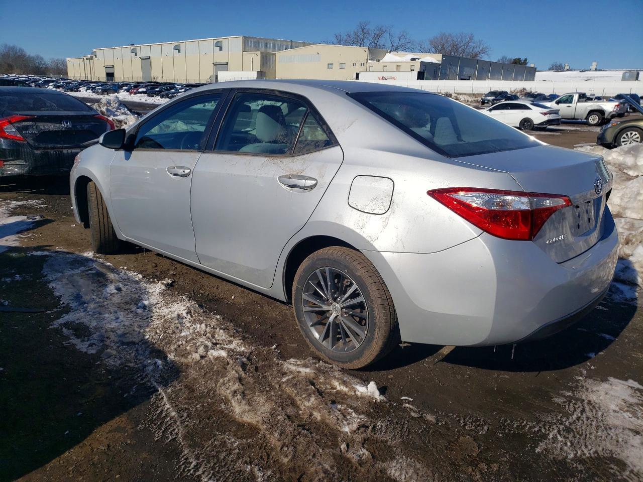 2016 Toyota Corolla Le Plus - Image 2