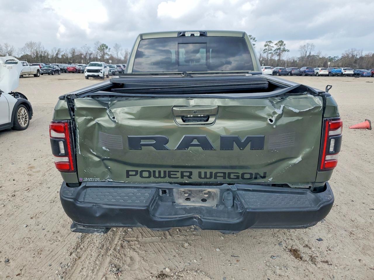 2023 Ram 2500 Powerwagon - Фото 6