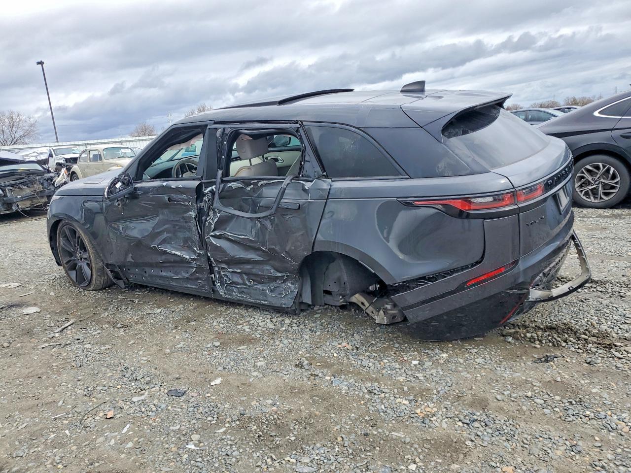 2023 Land Rover Range Rover Velar R-Dynamic S - Фото 2