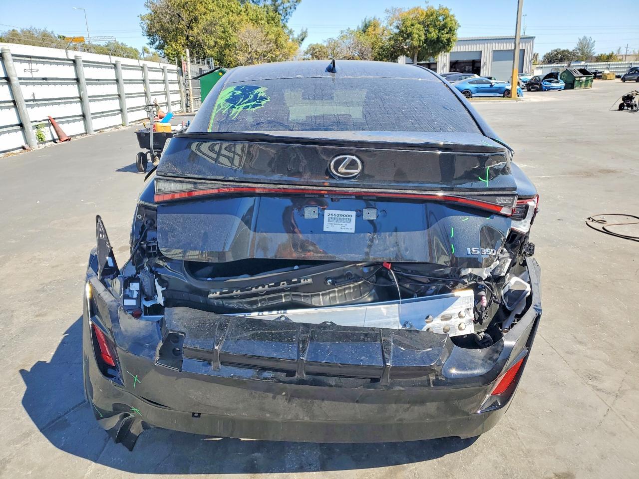 2025 Lexus Is 350 F Sport Design - Image 6