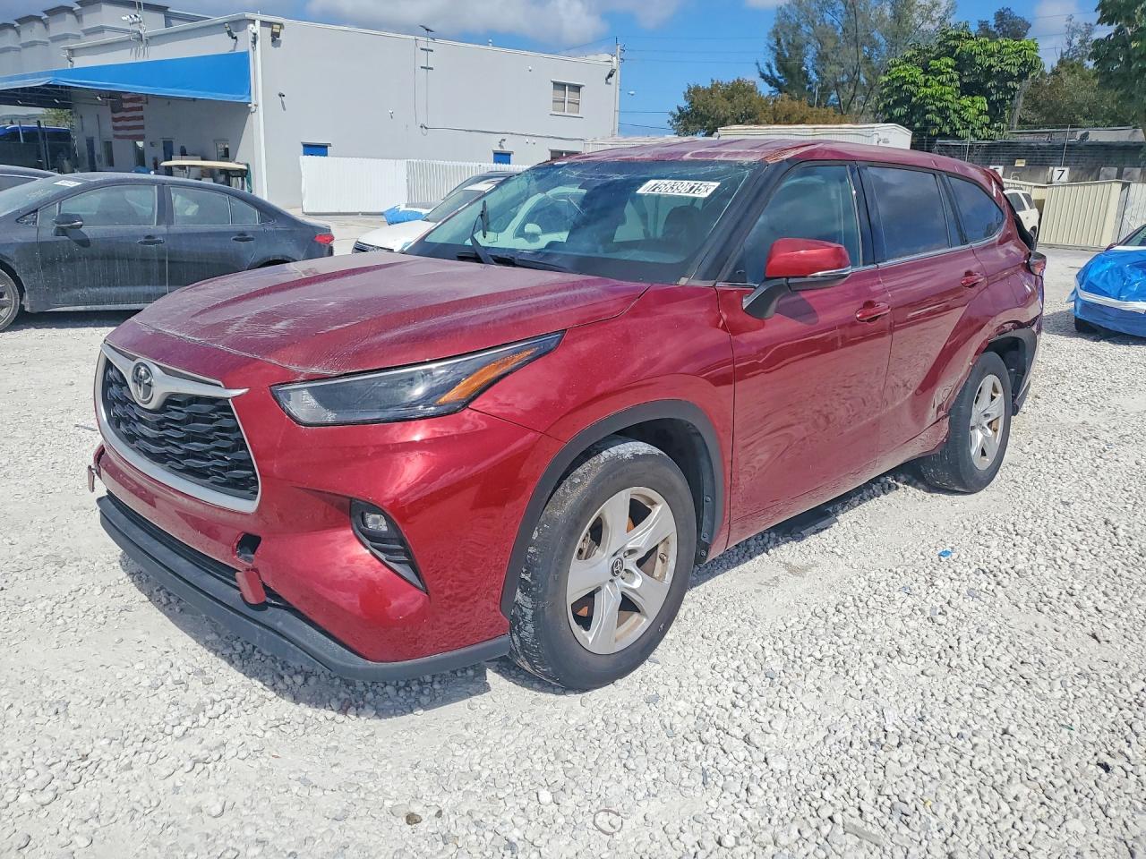 2022 Toyota Highlander Le