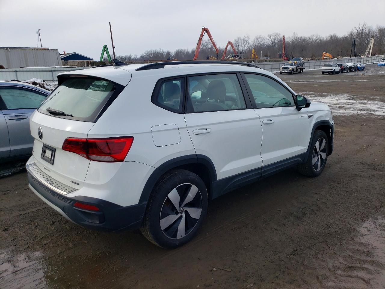 2024 Volkswagen Taos S - Фото 3