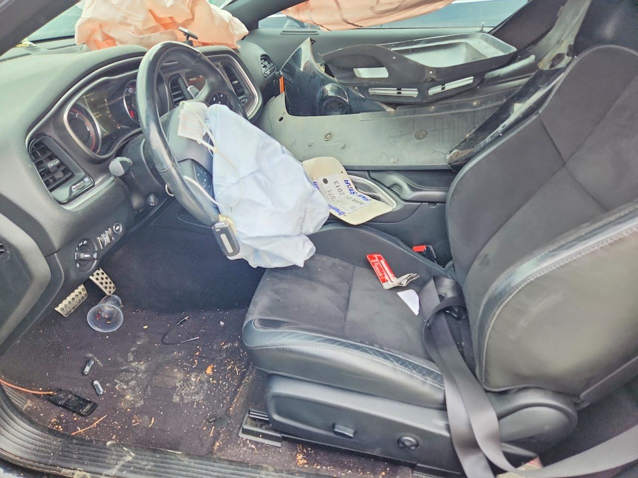 2019 Dodge Challenger R/T - Image 7