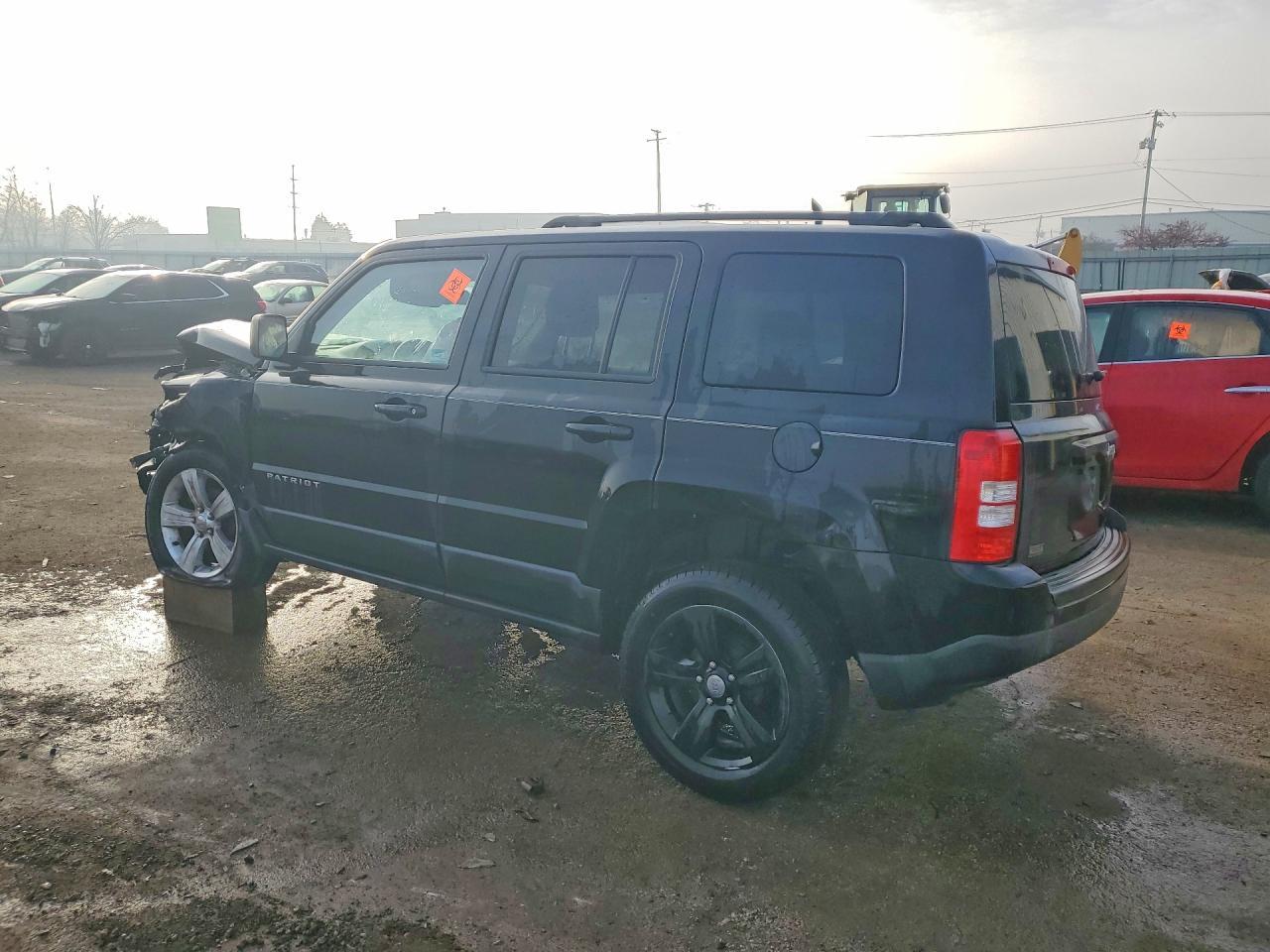 2016 Jeep Patriot Latitude - Image 2