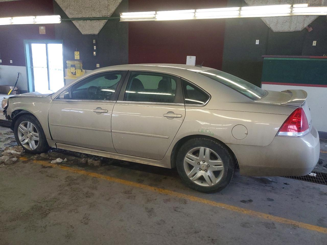 2011 Chevrolet Impala Lt - Image 2