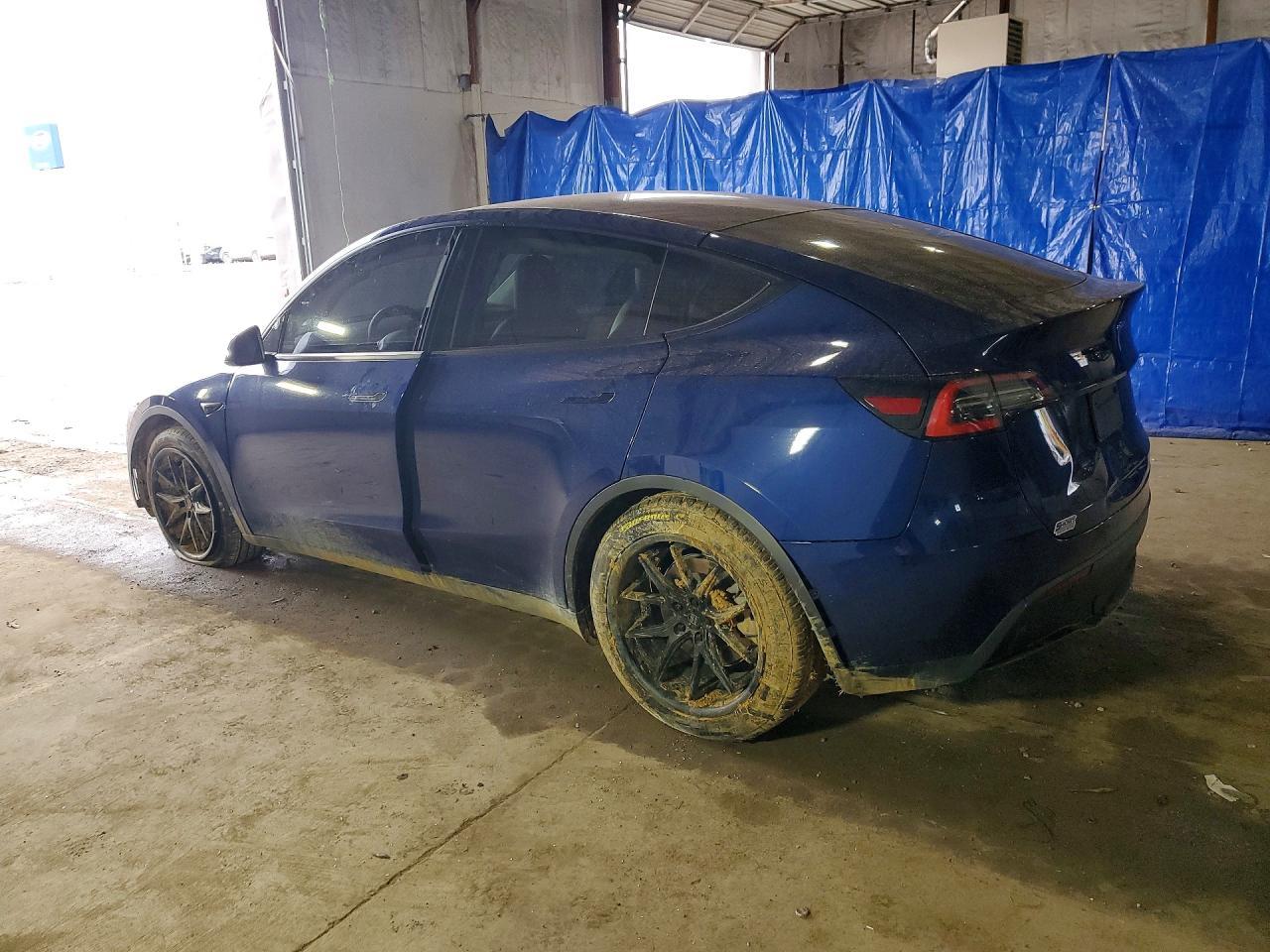 2021 Tesla Model Y - Image 2
