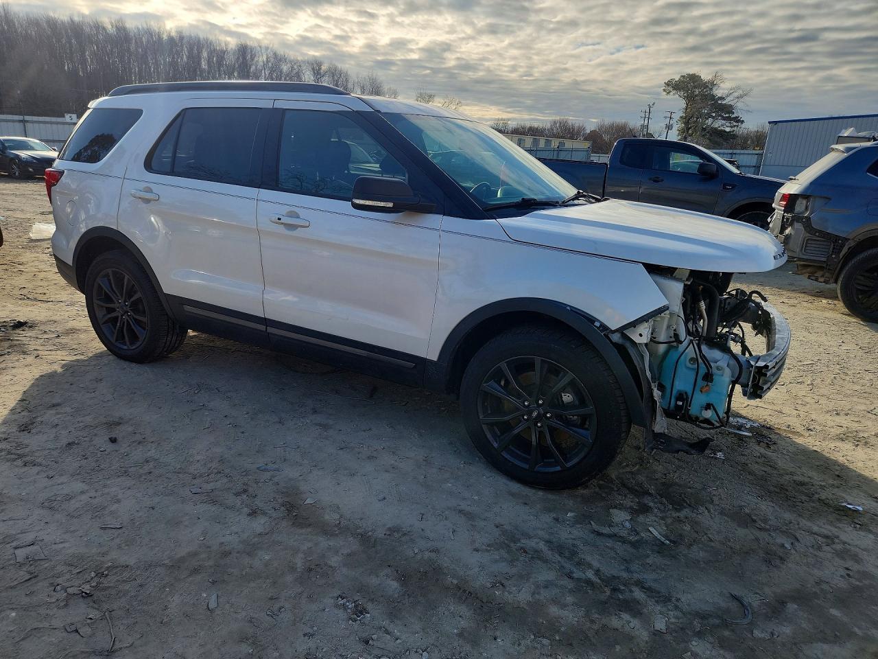 2018 Ford Explorer Xlt - Image 4