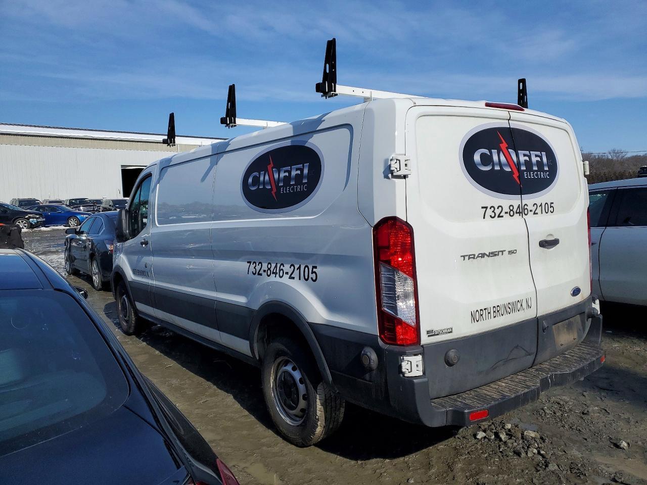 2020 Ford Transit 150 Utility / Service Van - Фото 2
