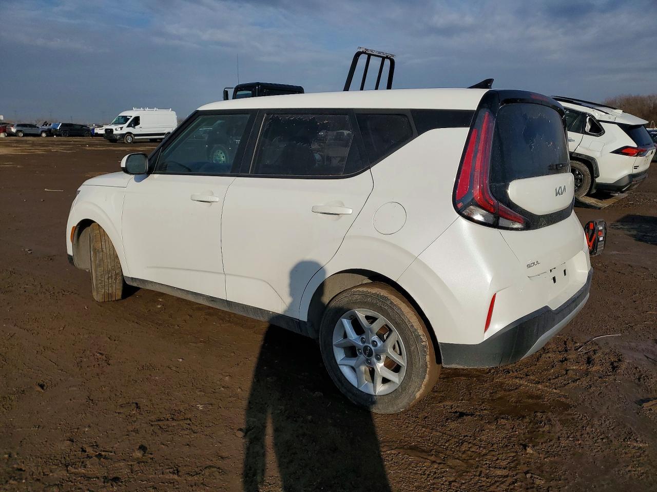 2023 Kia Soul Lx - Фото 2