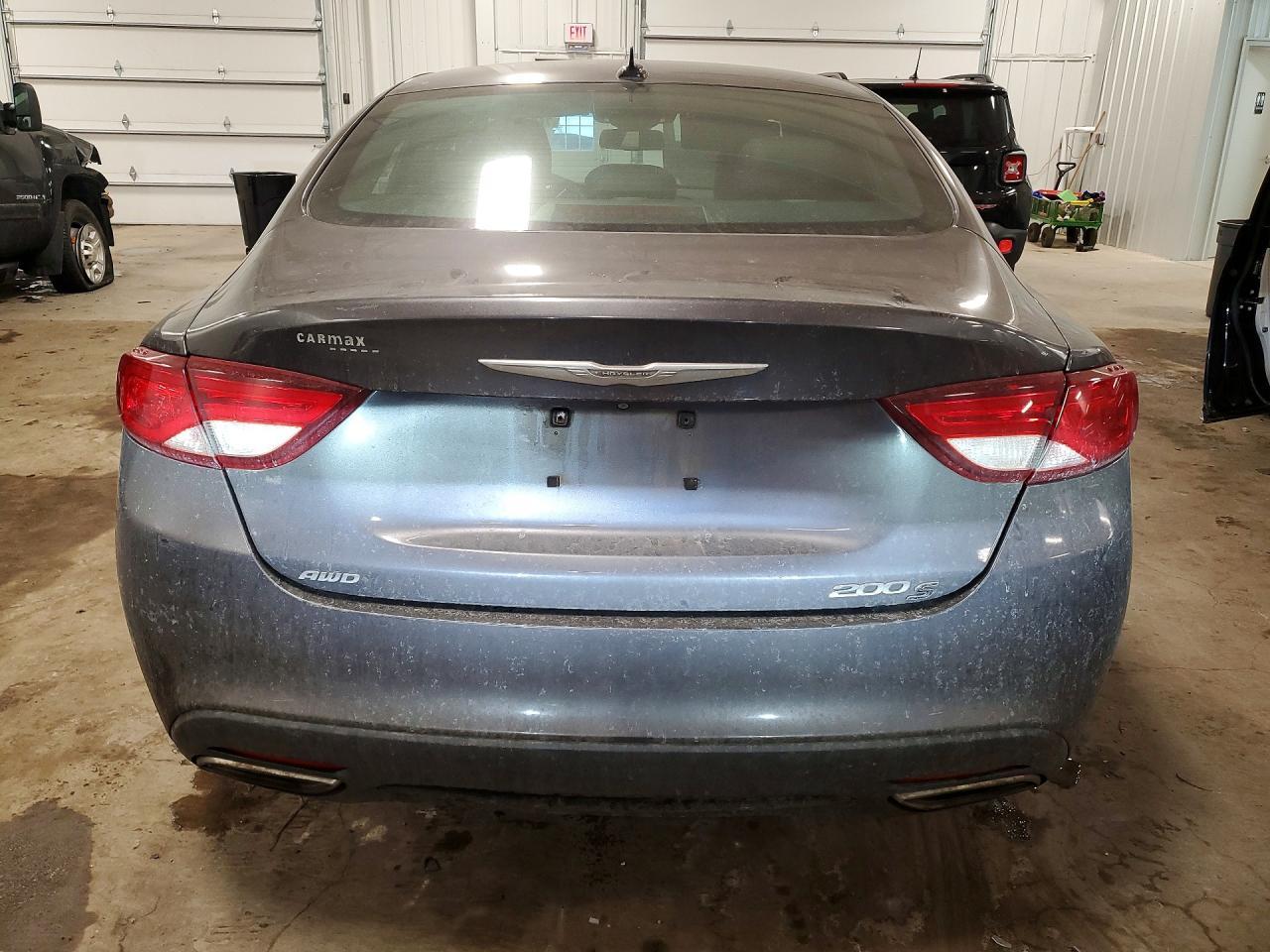 2015 Chrysler 200 S - Фото 6