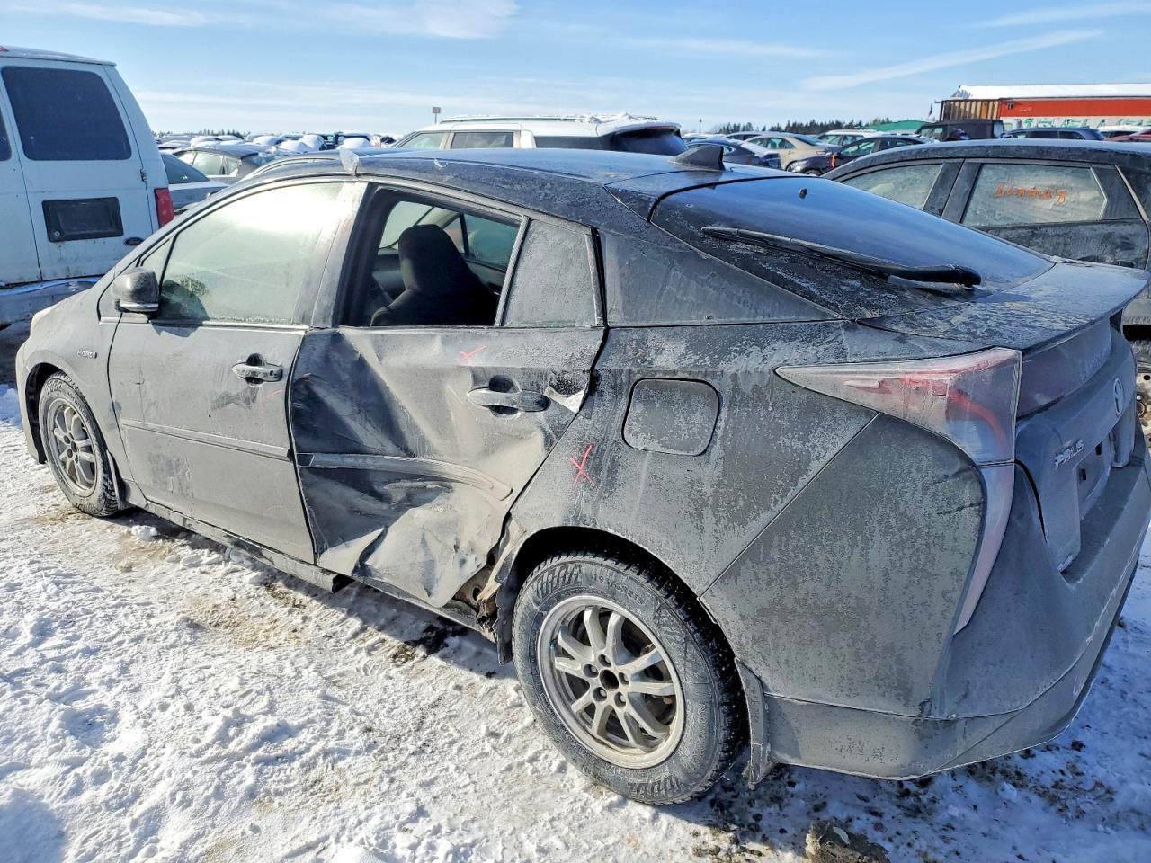 2016 Toyota Prius - Фото 2