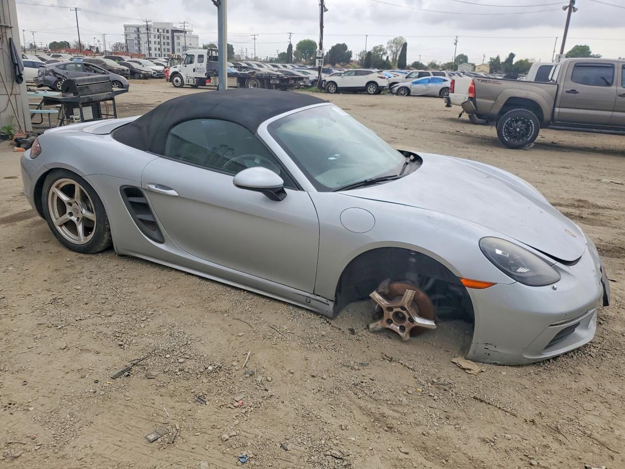 2017 Porsche Boxster - Фото 4