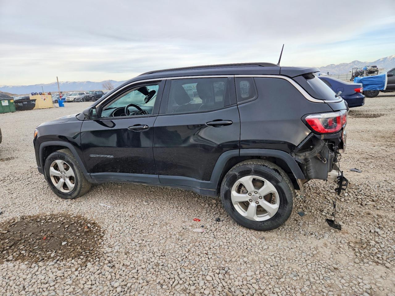 2018 Jeep Compass Latitude - Фото 2