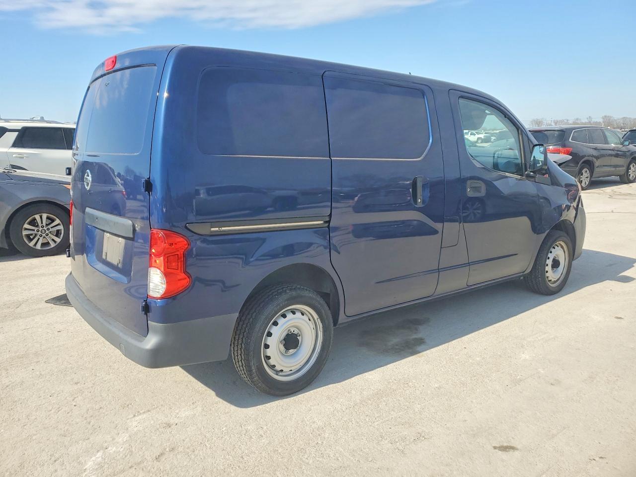 2013 Nissan Nv200 Delivery Van - Image 3