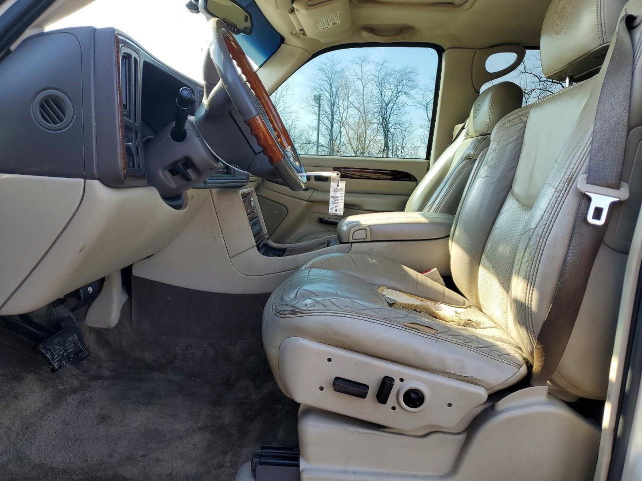 2003 Cadillac Escalade Ext - Image 7