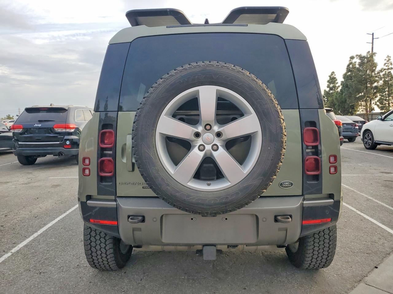 2021 Land Rover Defender 110 X-Dynamic Hse - Фото 6