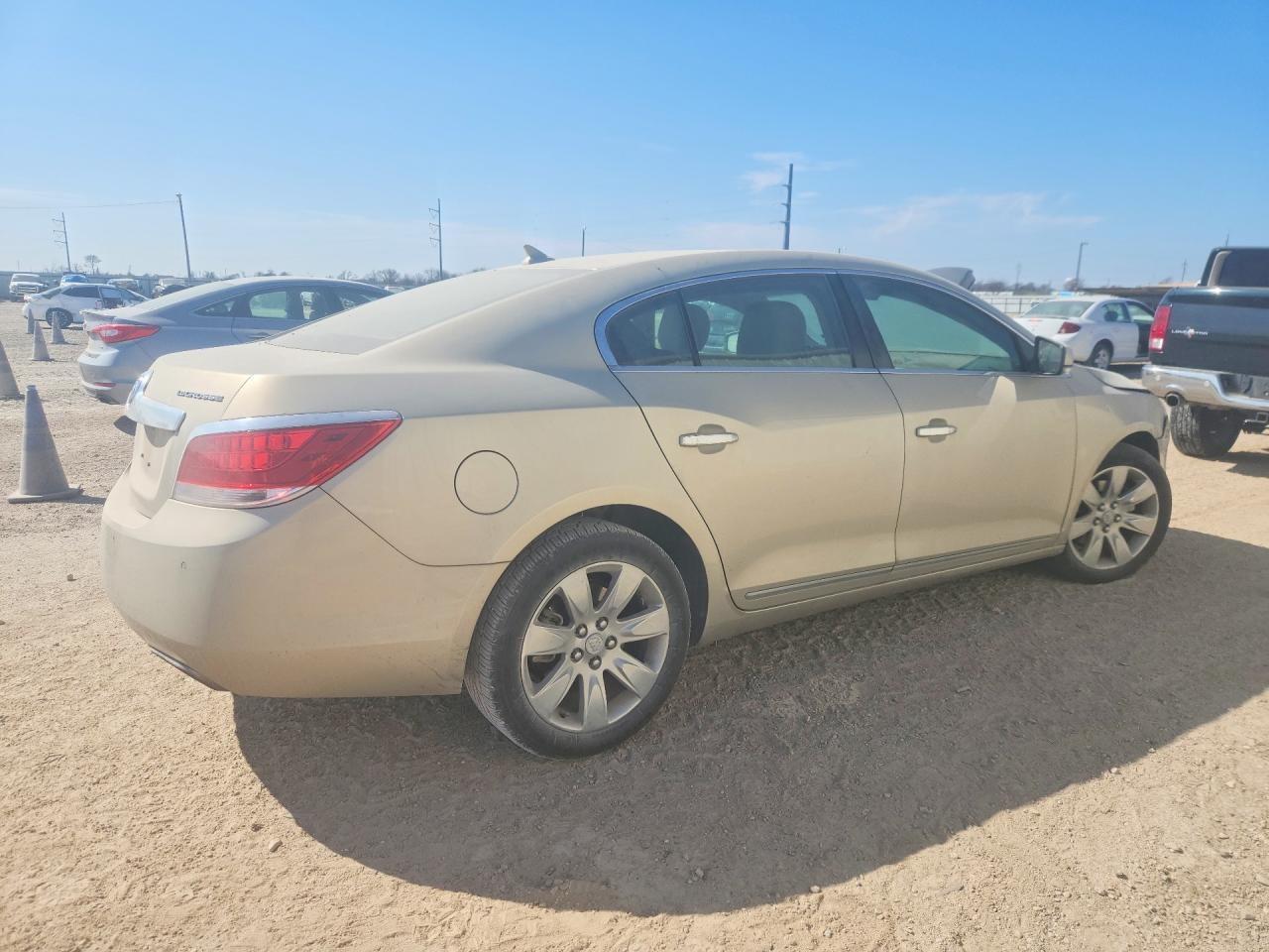 2012 Buick Lacrosse Premium - Фото 3