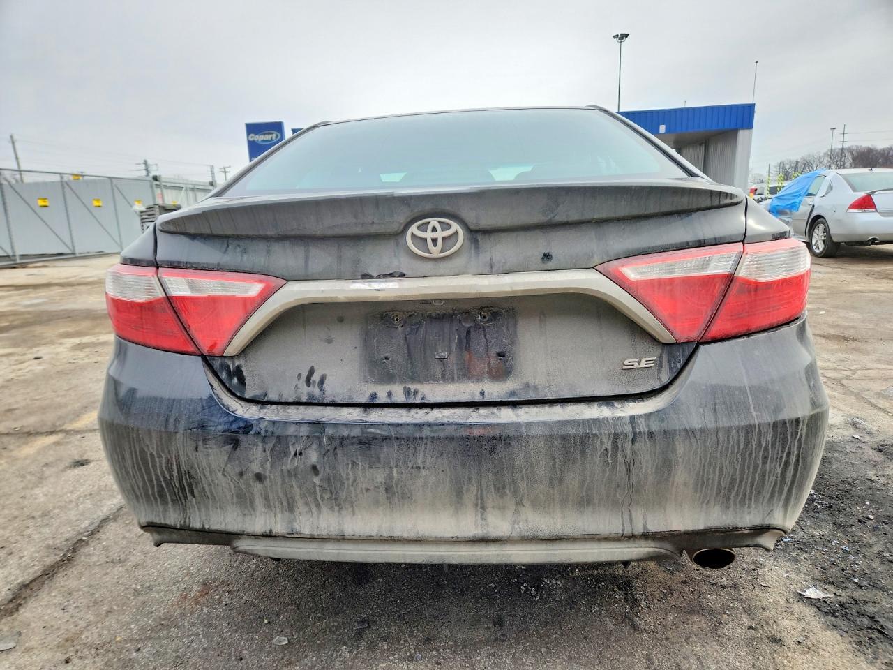 2017 Toyota Camry Le - Фото 6