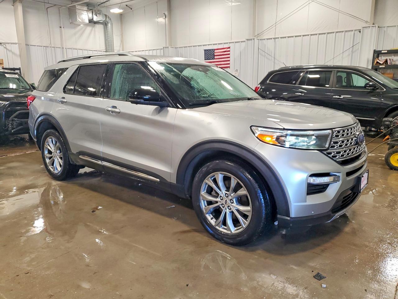 2021 Ford Explorer Limited - Image 4